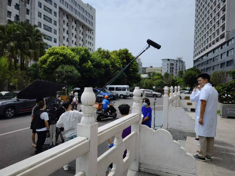 博乐市广告片拍摄公司低成本实现高规格制作的诀窍
